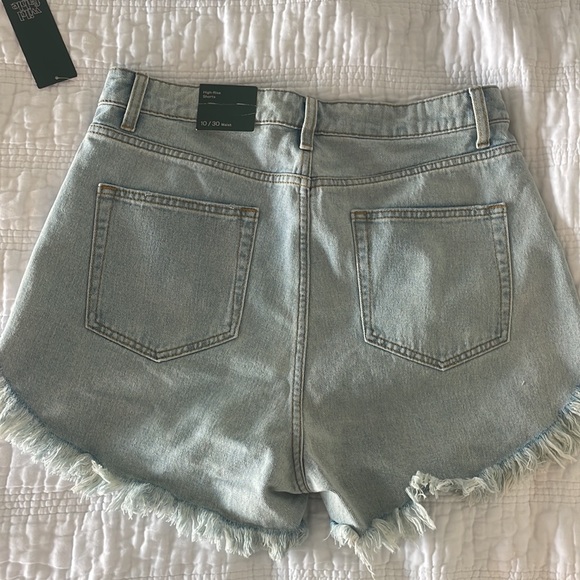 Wild Fable High Rise Shorts - Picture 2 of 3